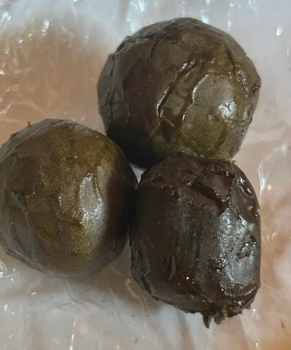 Premium Nepalese Hash – authentic, soft, black hashish for sale in the UK